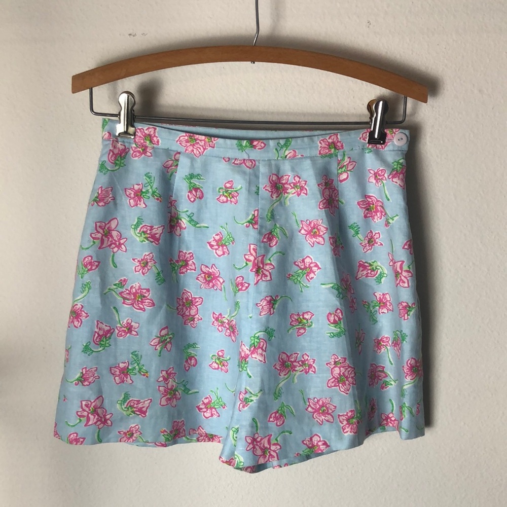 LILLY PULITZER Shorts.